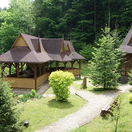 Dykyi Med Hotel