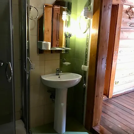 Hotel Dykyi Med