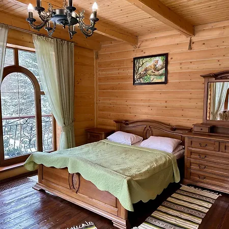 Hotel Dykyi Med