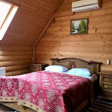 Hotel Dykyi Med