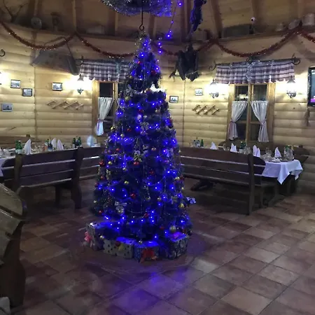 Hotel Dykyi Med Tatarów