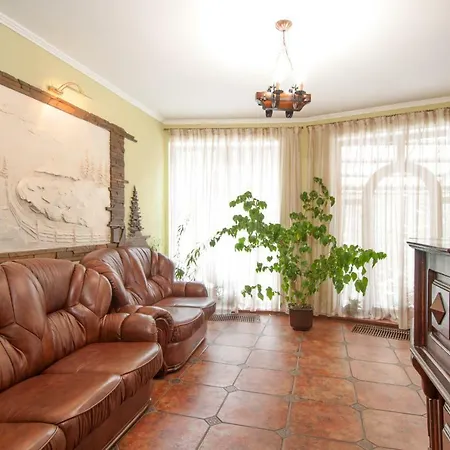 Hotel Dykyi Med Tatariv